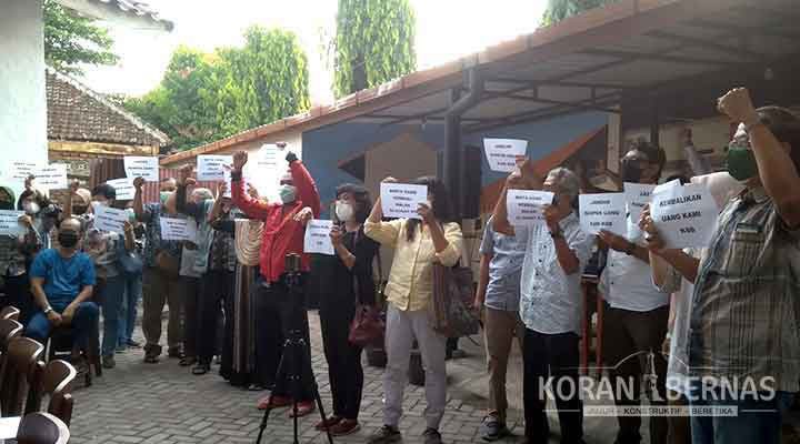 Nasib Dana Simpanan Tak Jelas, Nasabah Koperasi Surati Jokowi