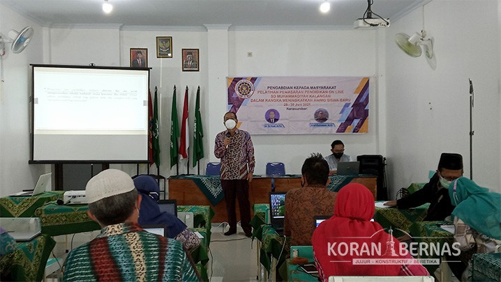 Pelatihan Pemasaran Pendidikan <i>Online</i> SD Muhammadiyah Kalangan