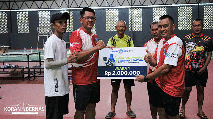 Pasangan Danang-Bandiyo, Juara Tenis Persahabatan