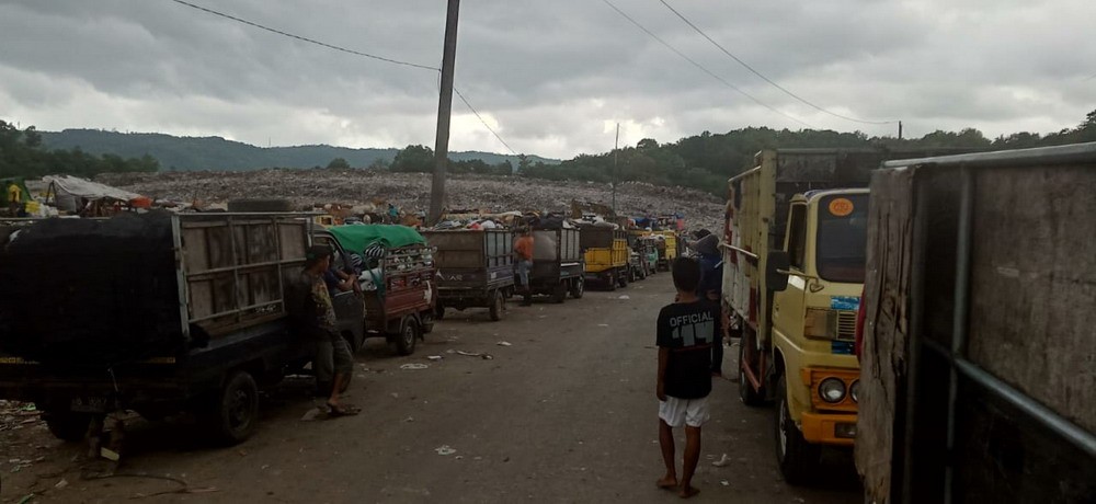 Sulit Masuk TPST Piyungan, Armada Sampah Protes