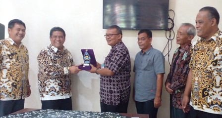Setahap Lebih Maju, Bantul Belajar FKDM ke Cirebon