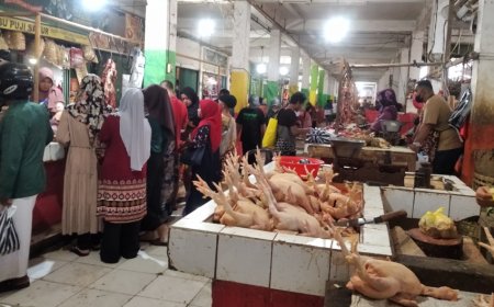 Lebaran, Harga Daging di Kebumen Melonjak Tinggi