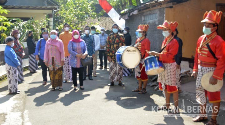 Warga Cerbonan Menggelar Merti Dusun Secara Virtual