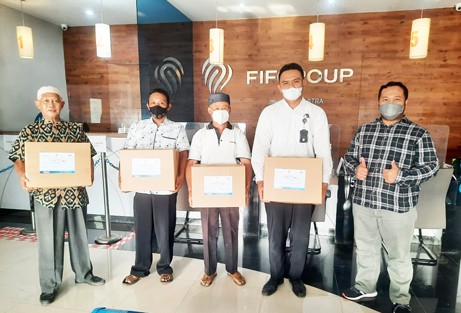 FIFGROUP Tebar 17.845 Paket Sembako Nusantara di 168 Titik