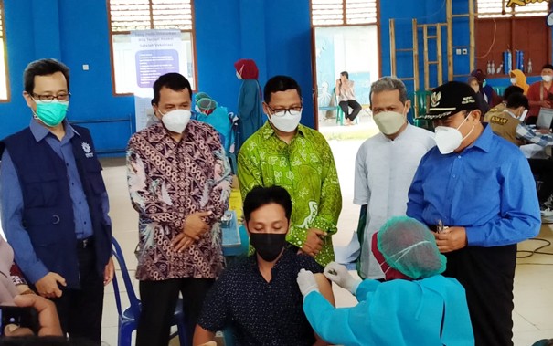 Muhammadiyah Menggelar Vaksinasi, Targetkan 10 Ribu Peserta