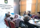 Disperintransnaker Purworejo Memfasilitasi Karyawati Koperasi Tuntut Haknya Selama Bekerja