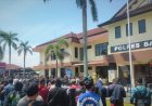 Ratusan Orang Mendatangi Polres Bantul, Menuntut Kasus Penganiayaan Diusut