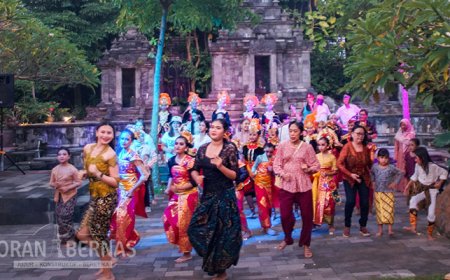 Peringati Hari Tari Dunia, Ratusan Penari Pentas di Candi Tirto Raharjo