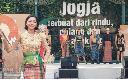 Puluhan Pegawai Pemda DIY Mengikuti Fashion Show, Kenalkan Produk Teras Malioboro 1