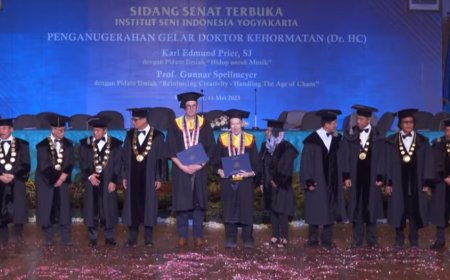 Hidup untuk Musik, ISI Yogyakarta Anugerahi Romo Prier Gelar Doktor Honoris Causa