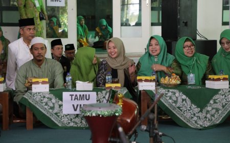 Pengurus Muslimat NU se-Kabupaten Sleman Dikukuhkan