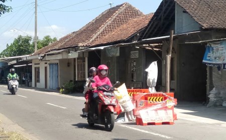 Sering Dilalui Truk Proyek Jalan Tol, Gorong-gorong Jalan Rusak