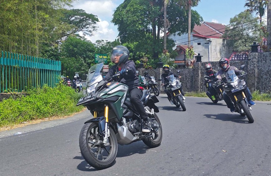 Astra Motor Yogyakarta Gelar CB150X Hangout Temples Ride Series