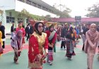 Wisuda Siswa SMP Negeri 1 Sanden, Kepala Sekolah dan Guru Ikut Menari