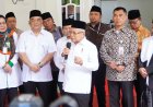 Wapres Kunjungi Ponpes Hajar Aswad, Ikut Panen Selada dan Kangkung di Green House