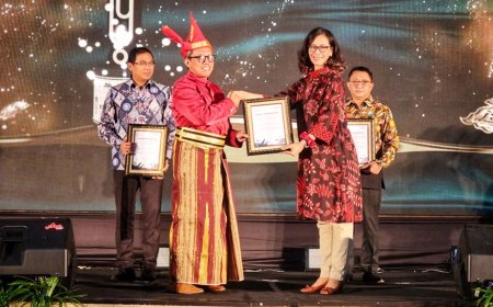 UGM Meraih Tiga Penghargaan Bergengsi