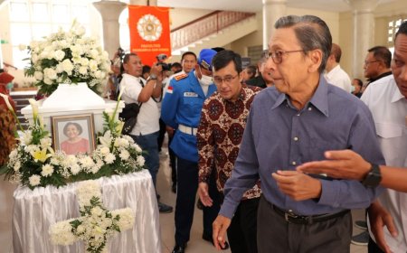 Ketua Wantimpres Perempuan Pertama Prof Sri Adiningsih Tutup Usia