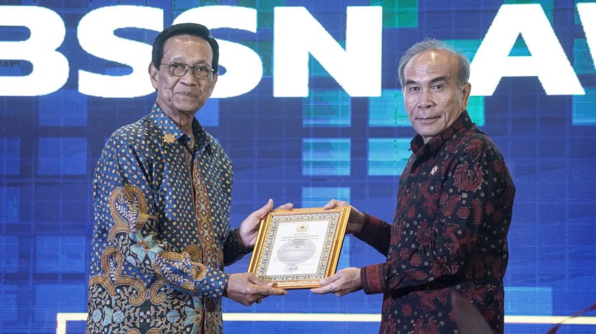 Berkontribusi Besar pada Persandian, Sultan HB X Menerima Anugerah Adhibakti Sanapati