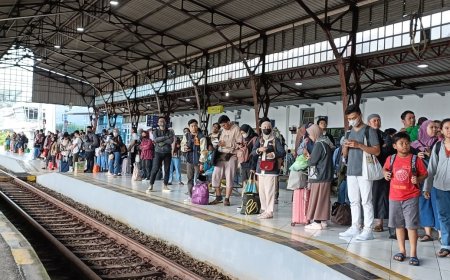 Penumpang KA Selama Liburan Idul Adha Naik 133 Persen