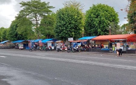 Pasca Direvitalisasi Seputar Alun-alun Kebumen Bebas Pedagang Kaki Lima