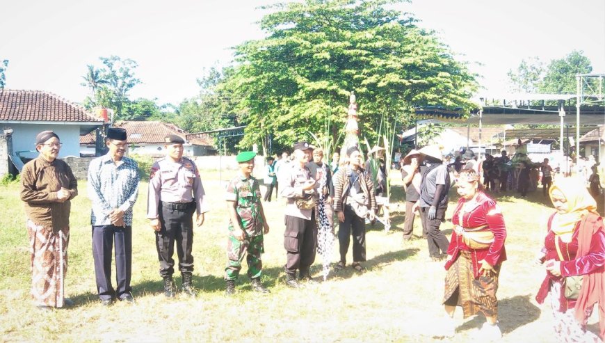 Merti Dusun Mejing Kidul 2023, Tirta Katentreman Diarak Keliling Padukuhan
