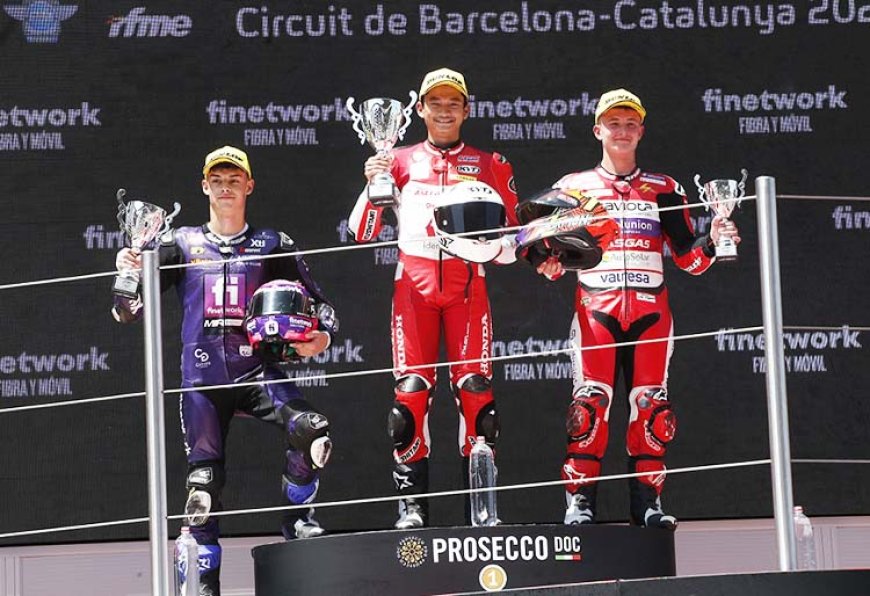 Cetak Sejarah, Pebalap Astra Honda Fadillah Arbi Kibarkan Merah Putih di FIM JuniorGP Barcelona