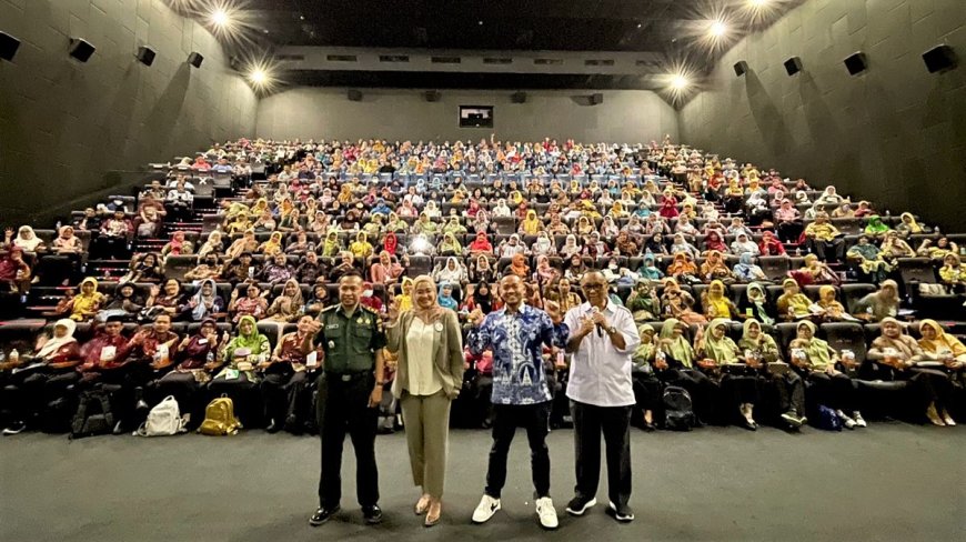 Anggota DPRD Sleman Raudi Akmal Ajak Anak-anak Nobar Film Tegar