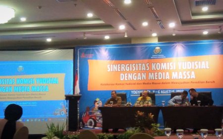 Mengawasi 9 Ribu Hakim, Komisi Yudisial Sangat Terbuka Terhadap Kritik
