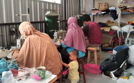 Lulus Pelatihan Menjahit, Alumni BLK Mencukupi Kebutuhan Toko Online
