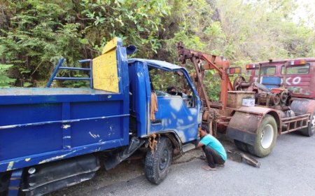 Truk Masuk Jurang di Ayah, Lima Penumpang Meninggal Dunia
