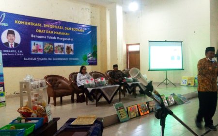 Jangan Gunakan Obat Semaunya, Anggota DPR RI Sukamto Beri Edukasi Warga Cangkringan