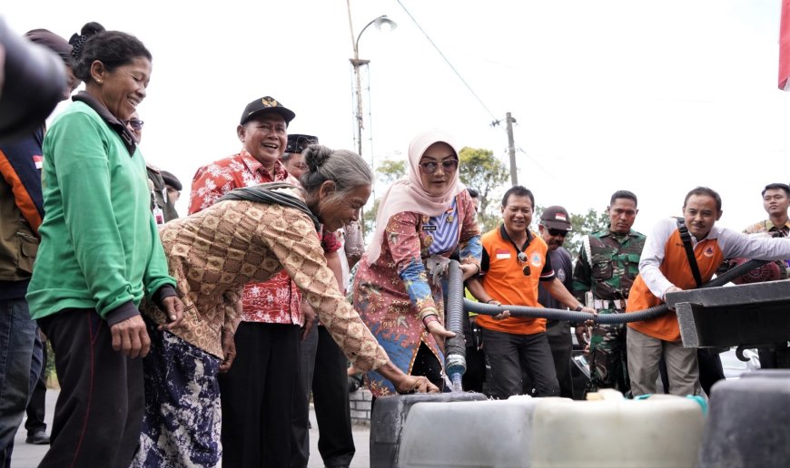 Pemkab Klaten Droping Air Bersih ke Desa-desa Terdampak Kemarau