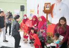 Puan Menyalurkan 2500 Paket Bantuan untuk Balita Stunting