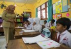 Di Depan Anak-anak, Bupati Sleman Berperan sebagai Bunda PAUD