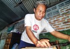 Separuh Hidupnya untuk Seni Rambut Gimbal