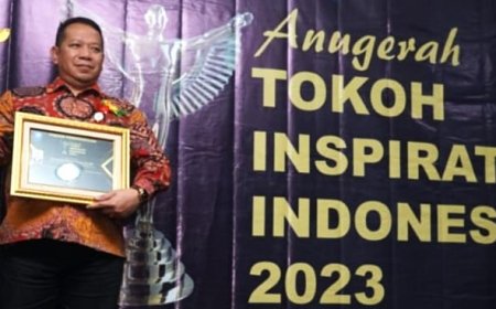 Direktur PDAM Purworejo Meraih Penghargaan Tokoh Inspiratif Indonesia 2023