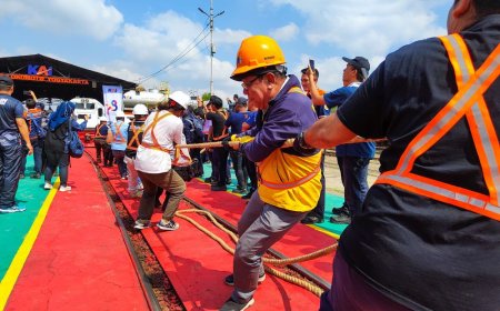 Daop 6 Yogyakarta Mempertahankan Tradisi Lomba Tarik Loko