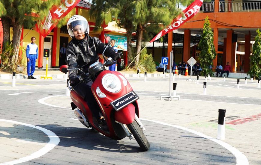 Yayasan AHM Siapkan Duta Safety Riding Milenial dari Jawa Tengah