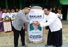 Safari ke Pesantren di Yogyakarta, Santri Ganjar Borong Produk UMKM Lokal Dibagikan ke Warga