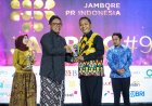 UGM Terima Penghargaan dari PR Indonesia