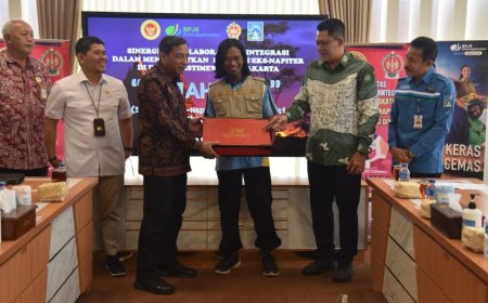 Eks Napiter Peroleh Bantuan Alat Bekam