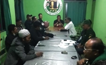 Ratusan Kader Mendatangi Kantor PPP Bantul, Bawa Surat Mosi Tidak Percaya
