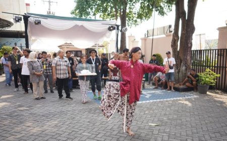 Pasar Buku Sastra Tidak Sekadar Jual Buku