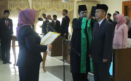 Bupati Tantang Staf Ahli Menyampaikan Gagasan dan Ide Inovatif