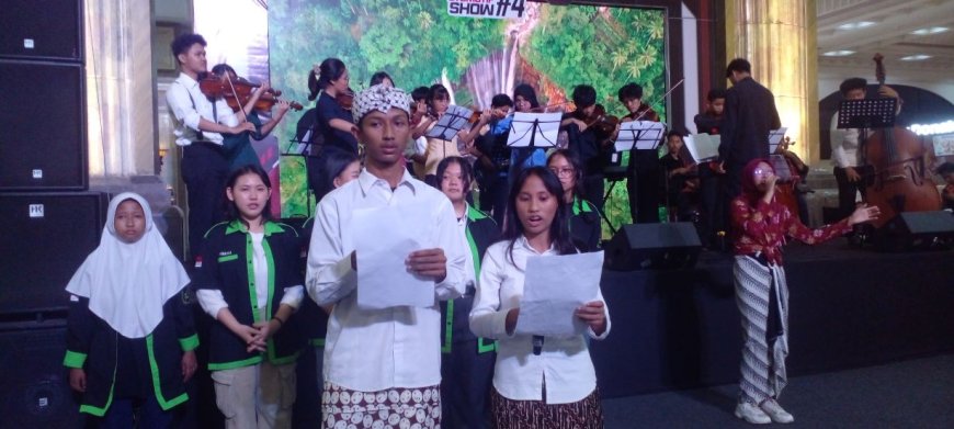Musisi Muda RJA Gelar Pertunjukan Sumpah Pemuda di Pusat Perbelanjaan