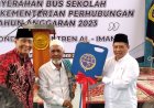 Aspirasi Anggota DPR RI Sudjadi, Pesantren Terima Bantuan Bus Sekolah
