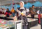 Plt Bupati Purworejo Yuli Hastuti Mengawali Donasi Buku