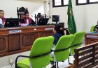 Terdakwa DR Masuk Angin, Sidang Penipuan Pensiunan Ditunda