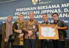 Kebumen Menerima Dua Penghargaan dari Kemenpan-RB