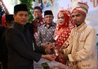 Nikah Bareng di Bantul, Pengantin Berbusana Capres dengan Mahar Cabai Dua Kilogram